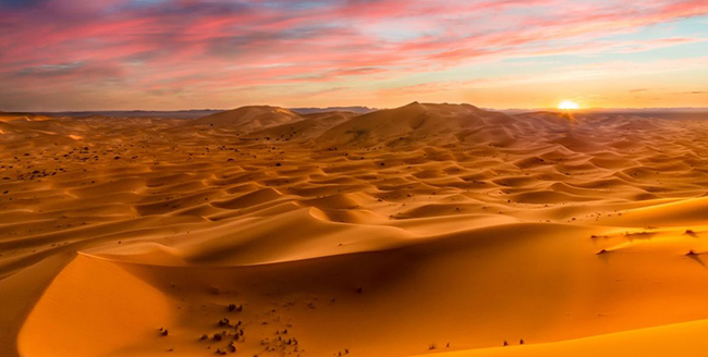Wo heute der Wüstensand der Sahara glüht, blühte vor Zehntausenden von Jahren ein von spirituellen Meistern geführtes Reich, das mehr als die Breite Afrikas umfasste.