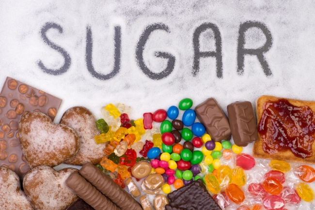 Vor dreihundert Jahren konsumierten Europäer knapp zwei Kilogramm Zucker jährlich. Heute ist es oft über das Zwanzigfache.
