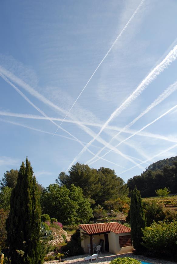 Hintertürchen Klimagipfel: Chemtrails könnten nachträglich legalisiert werden.